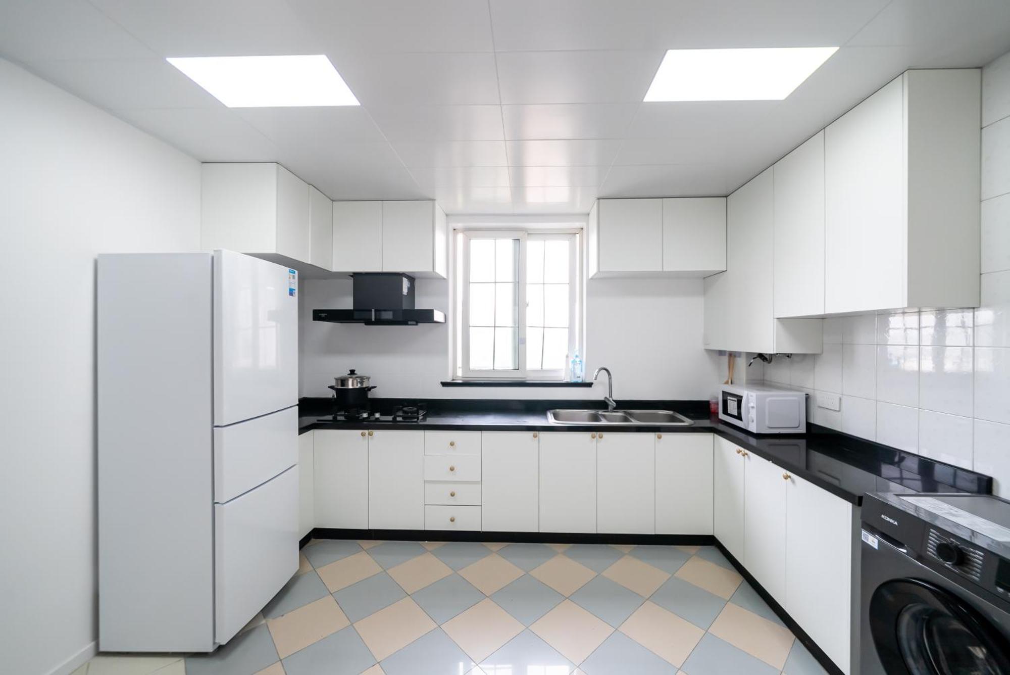 Shanghai Yi Du B&B -Family - Friendly Suite Close To People'S Square And Subway Экстерьер фото